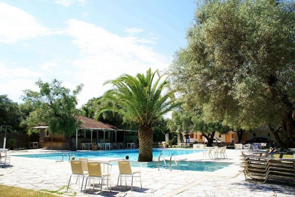 Thalero Holidays Center Лигия Екстериор снимка
